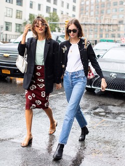 Phụ nữ Pháp có 10 cách mặc chân váy mùa đông sang trọng tuyệt đối