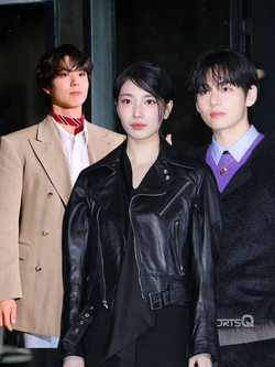 Bộ 3 đỉnh lưu nhan sắc V - Suzy - Park Bo Gum lại phá đảo event Celine!