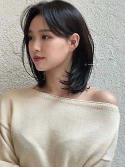 Cắt 5 kiểu tóc này thì mái tóc từ mỏng hóa dày gấp rưỡi, gương mặt cũng nhỏ hơn hẳn