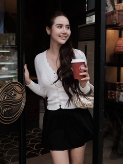 Style mùa đông của Huyền Lizzie gói gọn trong 4 chữ: Đơn giản mà sang!