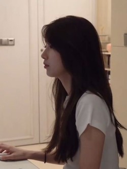 Suzy để mặt mộc kéo gần 2 triệu lượt vào hóng