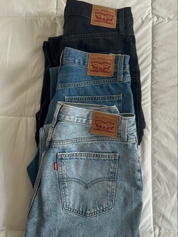 “Trùm" đồ jeans Levi's khuyên người dùng mặc đủ 10 lần rồi hẵng giặt