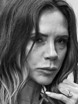 Victoria Beckham nghèo hơn đằng thông gia bao nhiêu mà bị con trai thẳng thừng tạt nước lạnh?