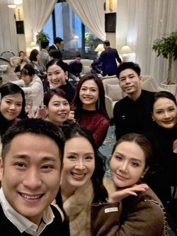 NSƯT 44 tuổi trẻ đẹp vượt mức, Huyền Lizzie và Hồng Diễm không dìm nổi