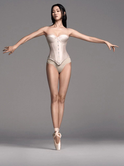 Sao Queen Of Tears kể chuyện bị bắt chụp ảnh khỏa thân thời làm người mẫu