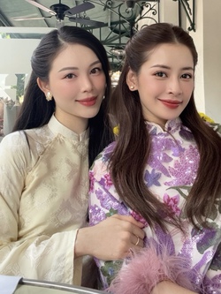 Đại mỹ nhân và dâu hào môn nức tiếng giống nhau đến lạ ngày đầu năm