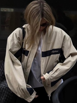 Áo khoác của Saint Laurent đang khiến cả cõi mạng phải ồn!