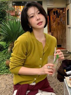 Sáng suốt nhất là sắm 4 kiểu áo dài tay này cho Tết, mặc lên trẻ ra vài tuổi