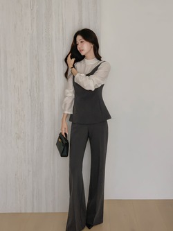 5 cách mặc đồ công sở giúp chị em "hack" vài centimet chiều cao, dáng cũng thon thả hơn