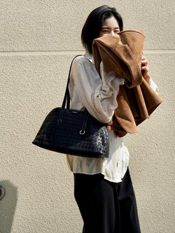 Phụ nữ trên 40 tuổi nên mặc quần âu theo 4 cách, đảm bảo sành điệu và tinh tế mọi lúc mọi nơi