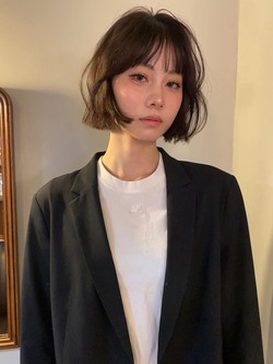 Tóc bob layer đang trở lại: 15 kiểu hack tuổi cho phụ nữ 30+ muốn trẻ hơn mà không cần “cưa sừng”