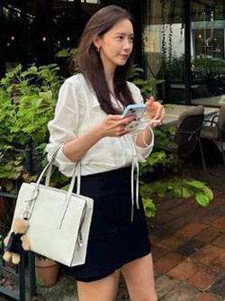 Nữ diễn viên càng lớn tuổi càng mặc đẹp chỉ bằng cách đơn giản hóa style