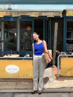 Bước sang mùa hè, chị em nào cũng trẻ hẳn ra nhờ 5 món thời trang "hack" tuổi đỉnh