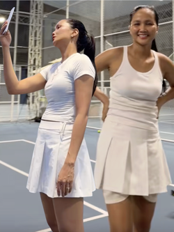 H'Hen Niê khác lạ trên sân tennis, netizen nhận xét: Bể nét hết rồi!
