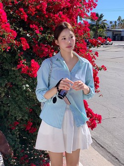 4 cách mặc chân váy đẹp mê ly khi đi du lịch