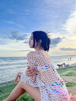 Tiểu tam trơ trẽn trong phim "Bóng ma hạnh phúc": Ngoài đời còn sexy gợi cảm "ăn đứt" trong phim