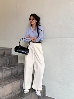 Chỉ cần biết đúng 4 cách mặc áo blouse, chị em sẽ trở thành ngôi sao thời trang công sở