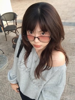 Kính cận khiến má ửng hồng: Trend vừa học bá vừa xinh đẹp này bạn đã biết để đu chưa?