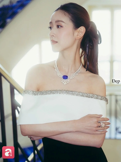 Nỗ lực thoát mác "vợ tỷ phú", Chương Trạch Thiên xuất hiện như minh tinh tại Cannes