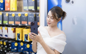 Khách Việt xếp hàng từ giữa khuya để nhận iPhone 14 trong ngày mở bán đầu tiên, bản Pro Max được ưa chuộng