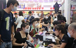 iPhone 14 series đạt doanh thu kỷ lục tại Việt Nam, vượt xa 800 tỷ đồng sau 1 ngày mở bán