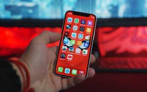 Người dùng iPhone có thể bị nghe lén mà không hay biết