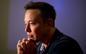 Lo Twitter sụp đổ, Elon Musk phải đổi giọng