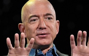 Đừng vội mua TV hay tủ lạnh, tỷ phú Jeff Bezos khuyên nên 