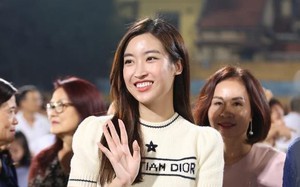 Đỗ Mỹ Linh mặc giản dị sau khi cưới chủ tịch CLB Hà Nội