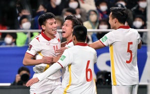 Video: Thanh Bình bất ngờ ghi bàn, Việt Nam gây sốc cho Nhật Bản ở trận cuối vòng loại World Cup 2022