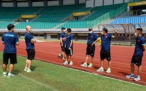 U19 Việt Nam chỉ ra mặt hạn chế của sân bãi tại giải U19 ĐNÁ, báo Indonesia phản ứng dữ dội