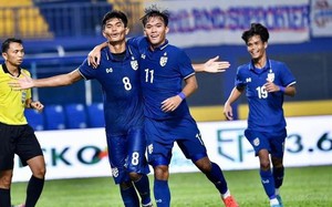 U19 Thái Lan thắng may mắn Philippines