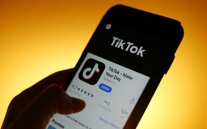 ''Tìm trên Google'' sắp thành dĩ vãng? Gen Z dùng TikTok để tìm kiếm mọi thứ khiến "gã khổng lồ" Google như ngồi trên đống lửa