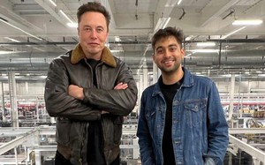 Bất ngờ với danh tính người bạn thân trên mạng của Elon Musk: Quen nhau nhờ lỗi của Tesla, trò chuyện 4 năm mới được gặp mặt