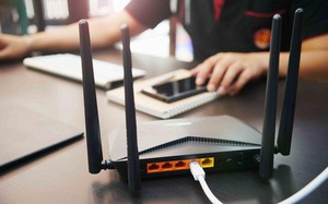 Vì sao nên tắt Wi-Fi khi rời khỏi nhà trong thời gian dài?