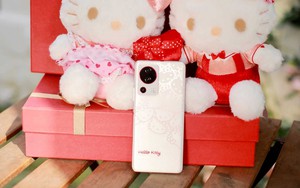 Ảnh thực tế điện thoại Hello Kitty: Quà tặng dành cho hội chị em ngày Valentine