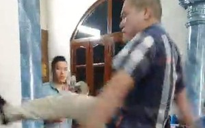 Xác minh clip người đàn ông nhổ nước bọt, tung cước vào mặt nữ trưởng phòng công chứng