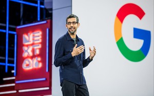 CEO Google gửi email huy động toàn bộ nhân viên cùng tham gia phát triển chatbot AI đối đầu với ChatGPT