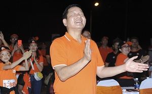Chủ tịch FPT Trương Gia Bình đúng chuẩn sếp nhà người ta: Không ngại 