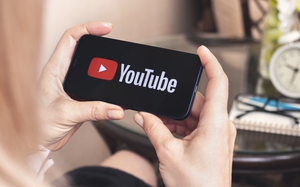 Người Việt kiếm 1.500 tỷ đồng từ YouTube, thu nhập chục tỷ chỉ nhờ 