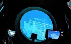 La bàn tàu lặn Titan từng điên cuồng khi đến gần xác Titanic