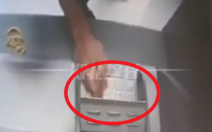 Cho tiền âm phủ vào cây ATM để mong tài khoản tăng số, người đàn ông đối mặt với cái kết đắng