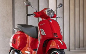 Xe Vespa mạnh nhất lịch sử ra mắt, nhiều màu sắc ấn tượng, giá lên đến 200 triệu đồng