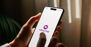 Lotus Chat - Trợ thủ đòi nợ đây rồi!