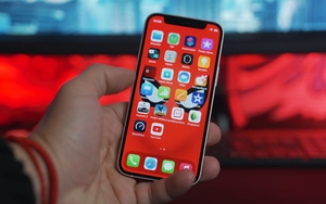 Apple cảnh báo một thói quen cực kỳ nguy hiểm của người dùng iPhone, ai cũng đang mắc phải!