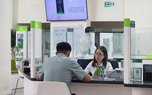 Vietcombank, Agribank thông báo các tài khoản ngân hàng sẽ bị khóa thẻ, tạm ngừng giao dịch từ 1/1/2025