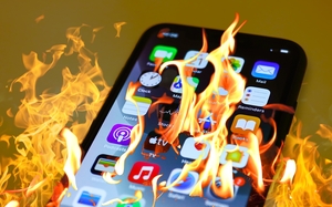 Apple gửi cảnh báo nóng tới hàng triệu người dùng iPhone
