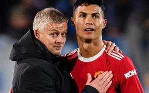 Solskjaer tiết lộ lý do Ronaldo làm khó Man Utd