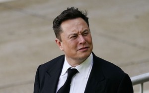 Elon Musk mất vị trí người giàu nhất thế giới