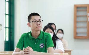 Đua vào chuyên ở Hà Nội: Trường nào có số học sinh đăng ký dự thi cao nhất?